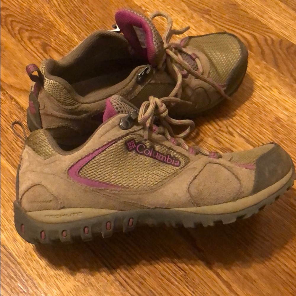 Columbia Techlite hiking shoes